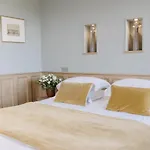 מלון La Maison De Lucie 3*