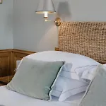 La Maison De Lucie 3* הונפלר