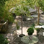 La Maison De Lucie 3* הונפלר