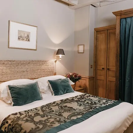 La Maison De Lucie Онфлёр