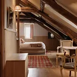 La Maison De Lucie