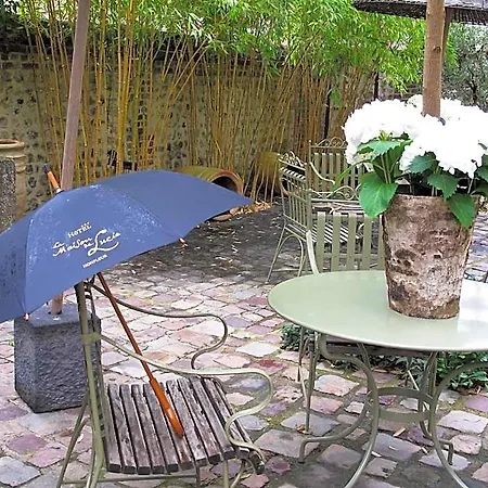 La Maison De Lucie מלון הונפלר