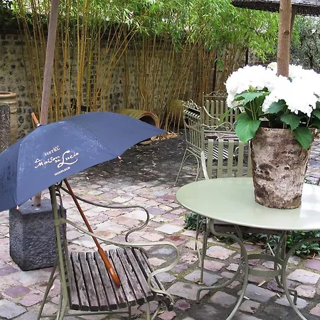 Hotel La Maison De Lucie 3*