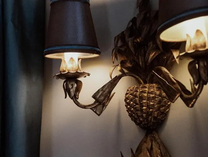 La Maison De Lucie 호텔 3*