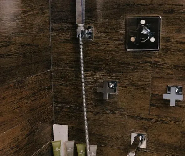 La Maison De Lucie Отель Онфлёр