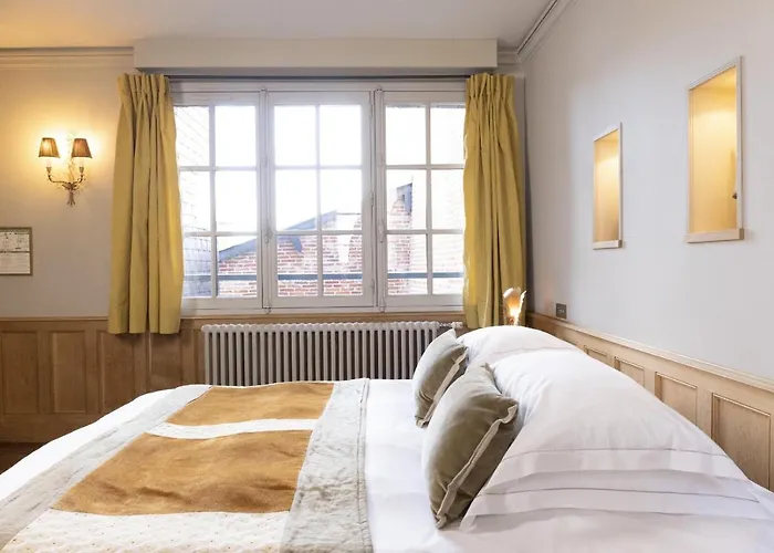 Отель La Maison De Lucie 3*