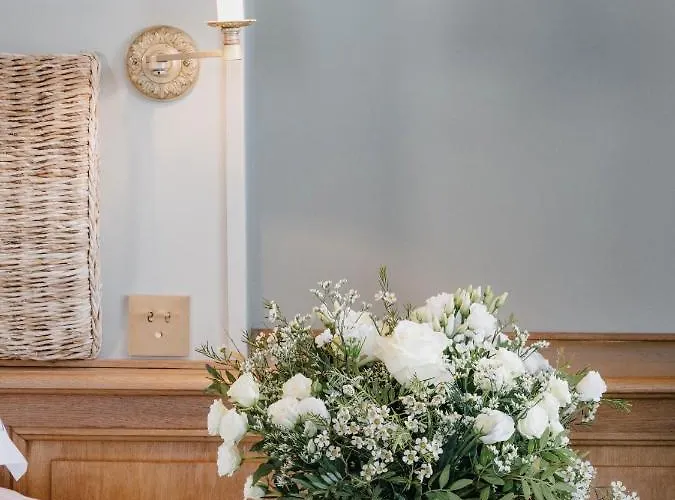 Отель La Maison De Lucie Онфлёр