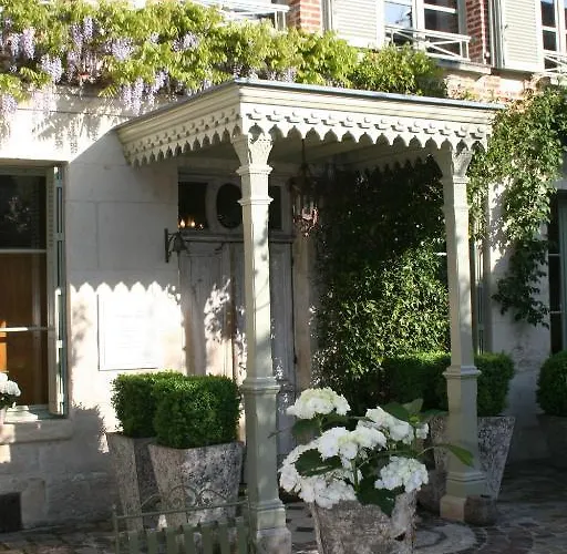 La Maison De Lucie Hotel 3*