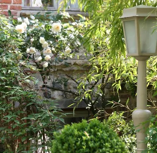 Отель La Maison De Lucie 3*